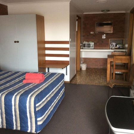 Kardinia Park Motel Джелонг Екстер'єр фото