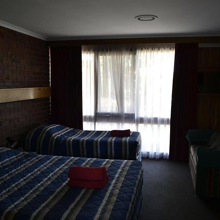 Kardinia Park Motel Джелонг Екстер'єр фото