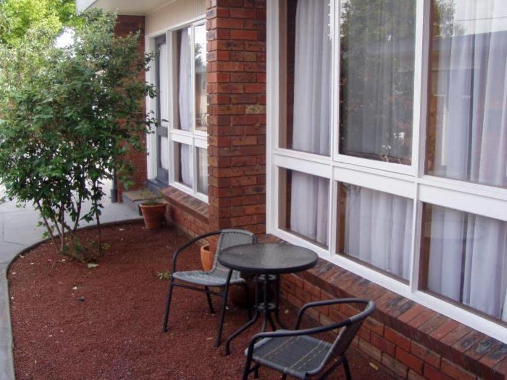 Kardinia Park Motel Джелонг Екстер'єр фото